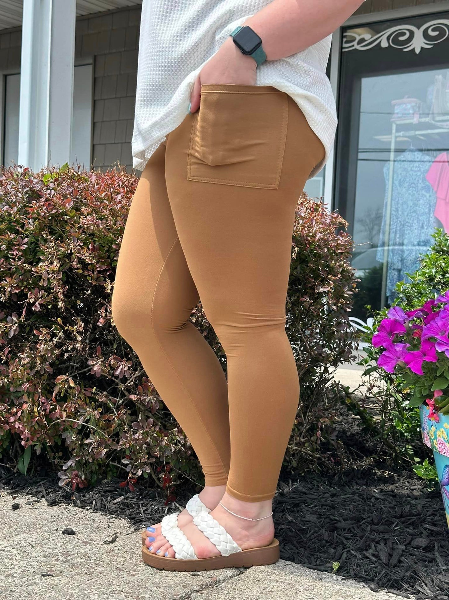 Caramel Capri & Leggings w/ Pockets