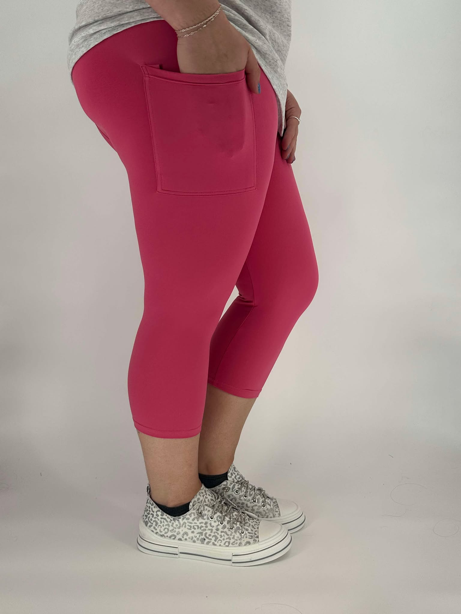 Hot Pink Capri w/ Pockets