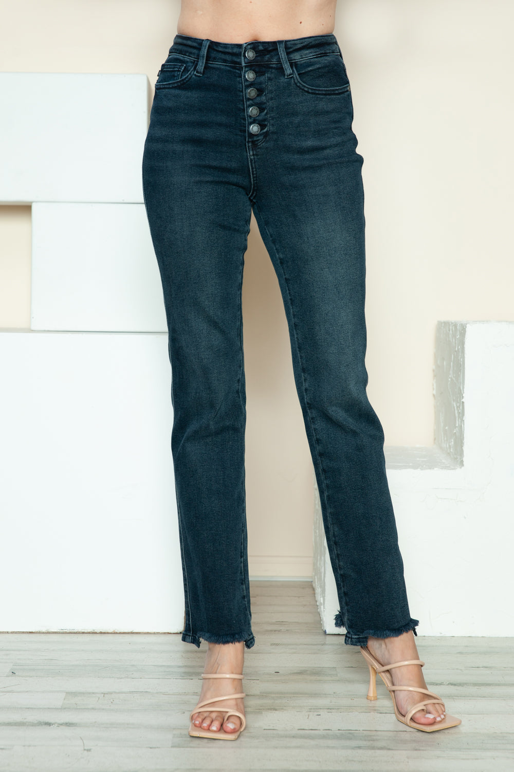 Judy Button Fly Hem Destroy Straight Jeans