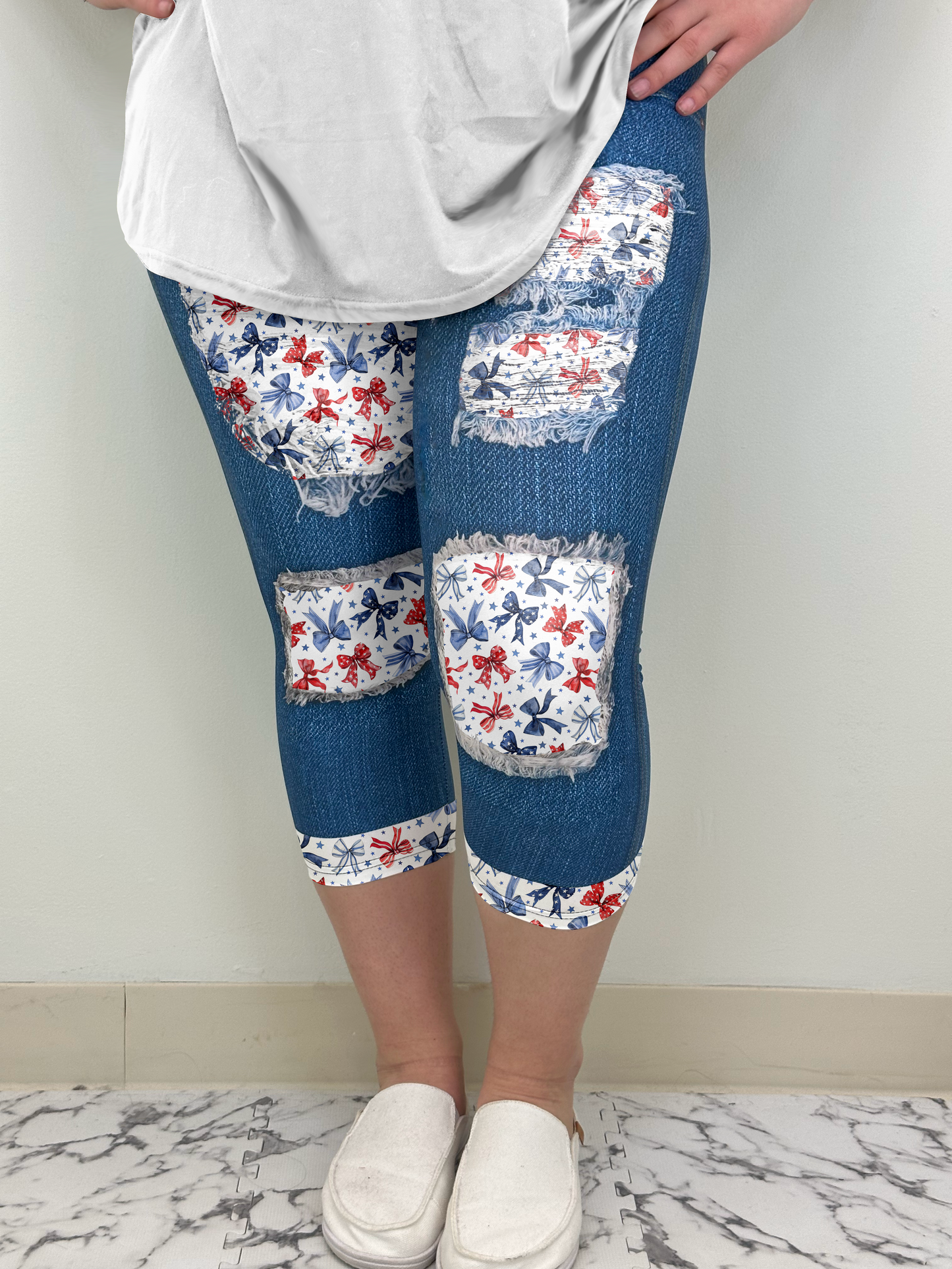 RWB Bows Blue Denim Capri w/ Back Pockets!